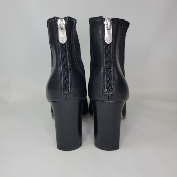 Adrienne Vittadini Leather Ratti Stretch Booties, Black, Like New, Size 11 - Picture 5 of 9